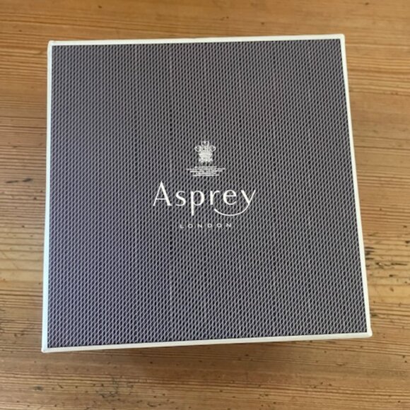 Aspey 18K amethyst and diamond daisy pendant - Picture 3 of 6